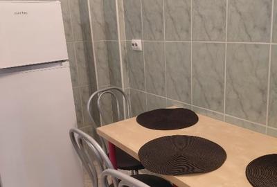 Inchiriez apartament  de 2 camere la  Pta Ch de Gaulle - 2