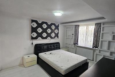 Apartament cu 3 camere decomandat în Mărăței - 1