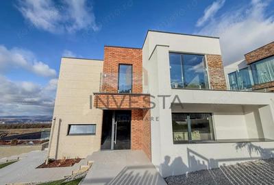 Casa noua, finisata modern, de vanzare in zona Wonderland! - 2