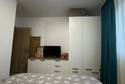 Apartament cu 2 camere decomandat, mobilat în Tractorul - 6