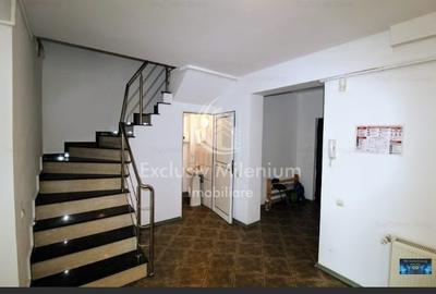 Spatiu Birouri Mall Vitan Parter si etaj 1 - 7