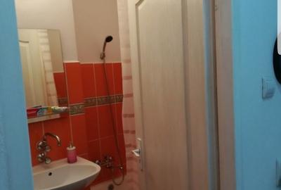 Apartament cu 2 camere semidecomandat în Exterior Vest