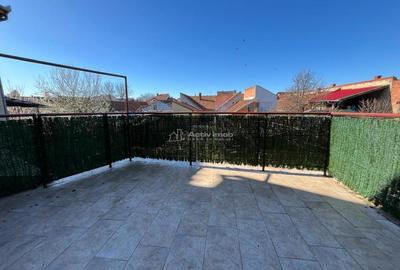 Lugoj, Vila P+2E+M , 656 Mp., Construiti, Posibilitate De Investitie, Zona 0 - 6