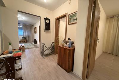 Apartament cu 3 camere decomandat în Central - 2
