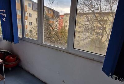 Apartament cu 3 camere decomandat, mobilat în Girocului - 7