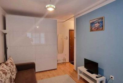 Garsonieră semidecomandată în Central