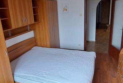 Apartament cu 3 camere decomandat în Sânmartin - 2