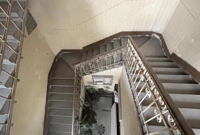 Apartament 129 mp cu vedere spre Crisul Repede si demisol independent in cladire istorica - 2