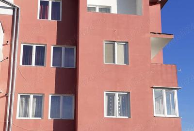 Apartament cu 3 camere decomandat în Central - 2