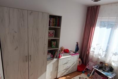 Apartament cu 3 camere semidecomandat în Florești - 6