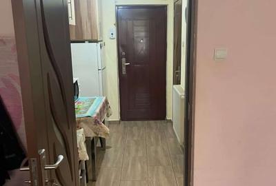 Garsonieră decomandată, mobilată în Micro III - 4