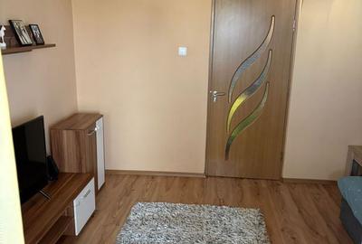 Apartament cu 2 camere în Micro 14 - 1