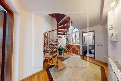 Casa de vanzare in Sibiu - individuala - 278 mp utili - - 18