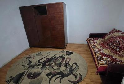 Casă cu 3 camere cu Teren 1400 Mp în Boldești