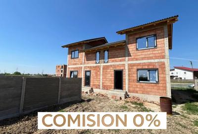 Duplex cu 3 camere cu Canalizare în Moșnița Nouă - 1