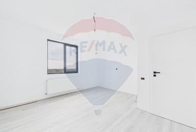 Casă individuală cu 4 camere cu Teren 432 Mp în Găneasa - 9