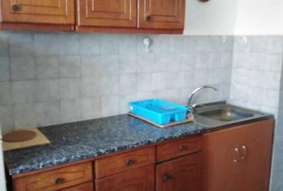 Mangalia, inchiriez apartament 2 camere, decomandat, cu centrala pe gaz - 2