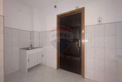 Garsonieră semidecomandată în Uzina 2 - 6