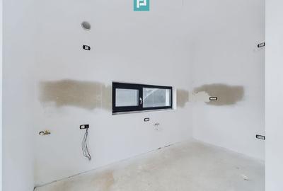 Casă cu 3 camere cu Canalizare în Moșnița Veche - 3