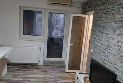 Garsoniera La Cheie, Bariera Calarasilor, etaj 3 - 3