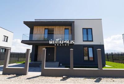 Casă individuală cu 4 camere cu Canalizare în Sânpetru - 3