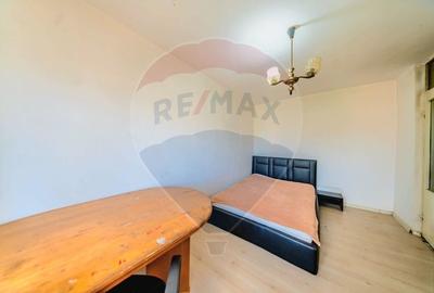 Apartament 3 camere, 96 mp, central, Sebis - exclusiv RE/MAX - 10