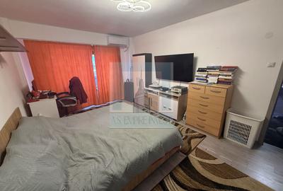 Apartament cu 4 camere decomandat, mobilat în Triaj - 5