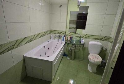 Apartament cu 3 camere în Central - 2
