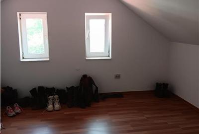 Casă individuală cu 10 camere cu Teren 700 Mp în Valea Lupului - 15