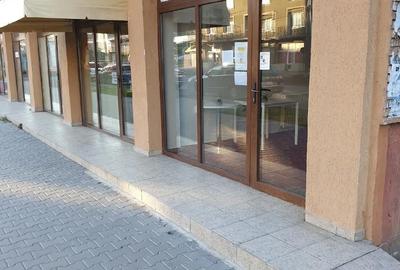 Spațiu comercial, de 35 mp, în Central - 1