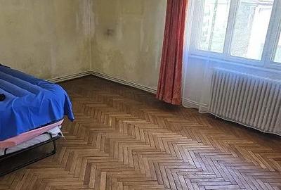 Apartament cu 2 camere decomandat în Govândari - 3