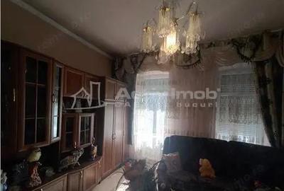 Casă cu Teren 260 Mp în Muncitoresc - 2