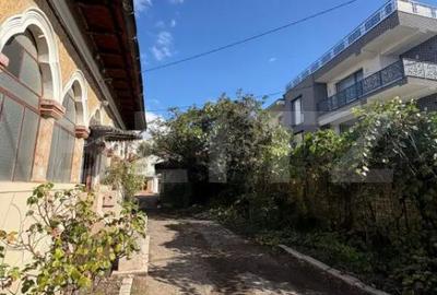 Casă cu 5 camere cu Teren 382 Mp în Republicii - 1
