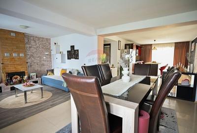 Casă cu 4 camere cu Teren 1000 Mp în Podu Oltului - 9