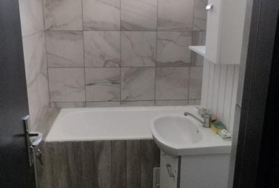 Apartament cu 2 camere decomandat în Aurel Vlaicu - 2