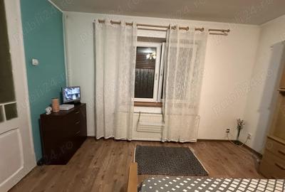 Casa doua camere in curte comuna de inchiriat in Resita - 2