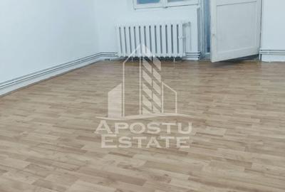 Apartament cu 3 camere decomandat în Dorobanților