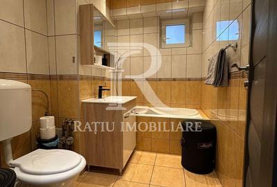 Apartament cu 4 camere în Nufărul - 6