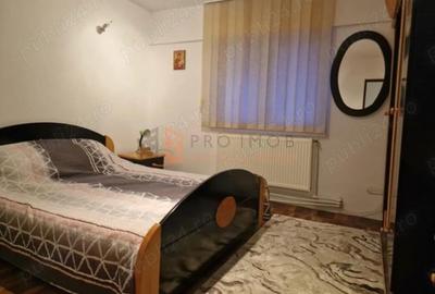 Apartament 3 camere cf 1 decomandat zona Micro 3 - 2