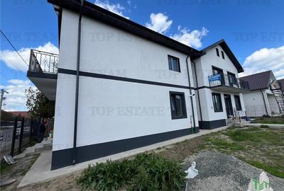 Casă cu 5 camere cu Canalizare în Lumina - 3