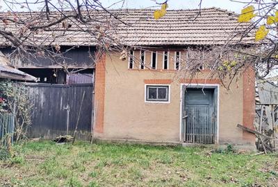 Casă cu 4 camere cu Teren 580 Mp în Hodac - 6