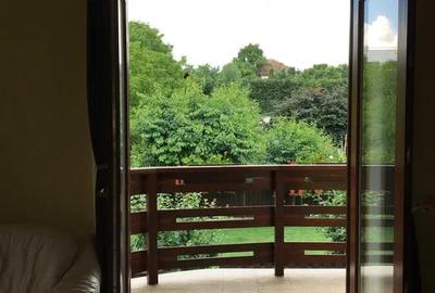 3 camere ,100 mp,Totul NOU, Curte , zona str.Ciresilor, Zorilor - UMF - 1