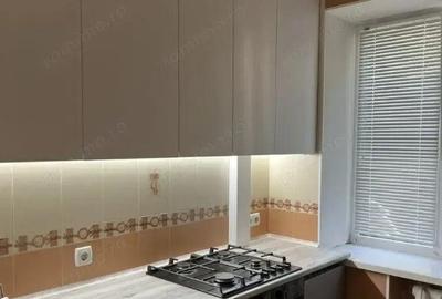 Garsoniera in zona Izvor - 2