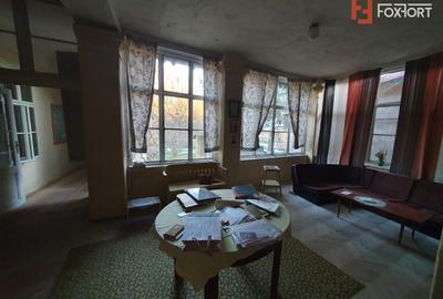 Apartament cu 5 camere nedecomandat, mobilat în Central - 4