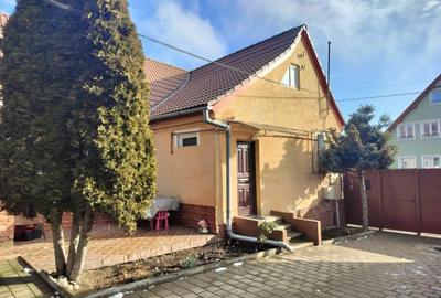 Casa cu 2 apartamente, 5 camere, 140 mp, zona Turnisor - 5