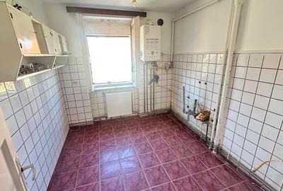 Apartament cu 2 camere decomandat în Bălcescu - 4