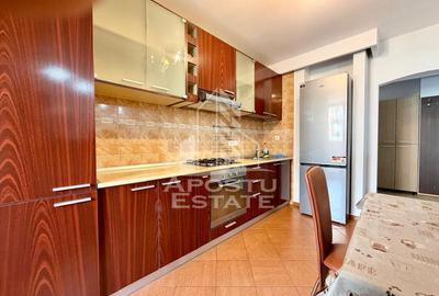 Apartament cu 3 camere decomandat în Aradului - 9