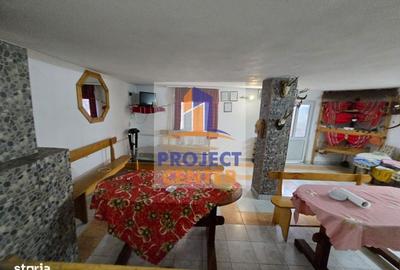 Casă cu 4 camere cu Teren 244 Mp în Sălătrucu - 2