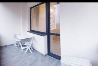 Garsonieră decomandată, mobilată în Tractorul - 4