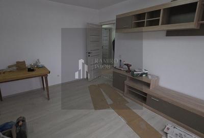 Apartament cu 2 camere decomandat în Giurgiului - 12